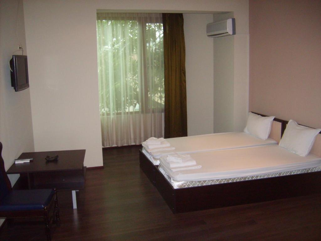 Hotel Trakart Residence Plovdiv Quarto foto